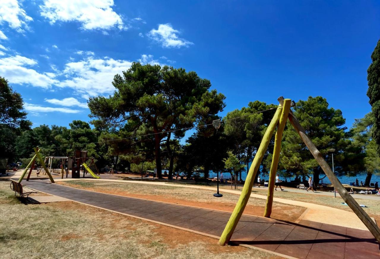 Stay In The Very Heart Of Porec - 50M To The Beach Экстерьер фото